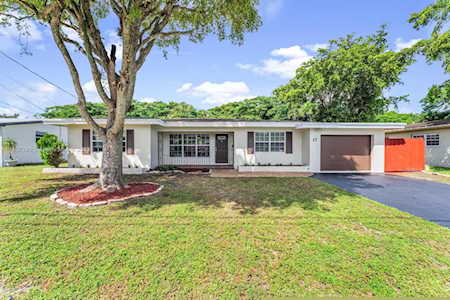 17 NW 45th Ave Plantation, FL 33317