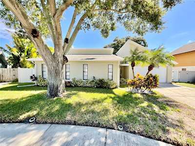 12101 Anchor WAY Largo, FL 33778