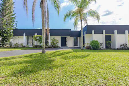 10430 SW 51st St Cooper City, FL 33328