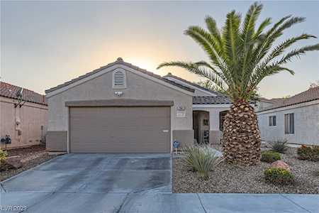 7941 Hollow Pine St Las Vegas, NV 89143