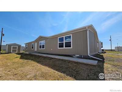 216 Linden Dr Log Lane Village, CO 80705