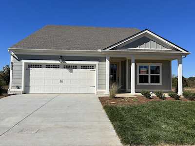 1906 Hildebrand Lane Columbia, TN 38401