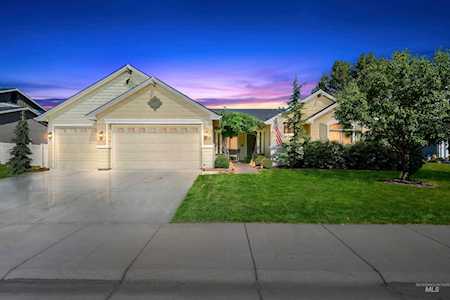 2218 W Bellagio Drive Meridian, ID 83646