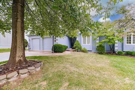 2419 NW Ashurst Dr Lee's Summit, MO 64081