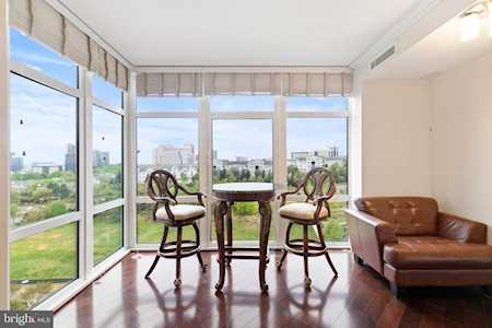 8220 Crestwood Heights Dr #1007 Mclean, VA 22102