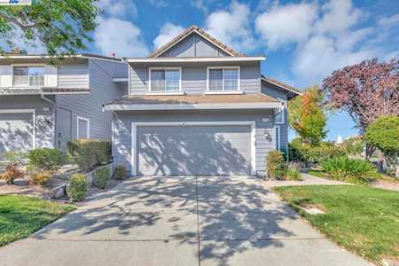 11478 Winding Trail Ln Dublin, CA 94568