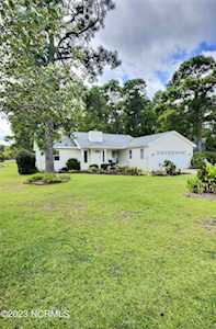 1111 Navidad Bank Ct New Bern, NC 28560