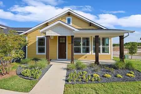 500 Woodside Trail Waxahachie, TX 75165