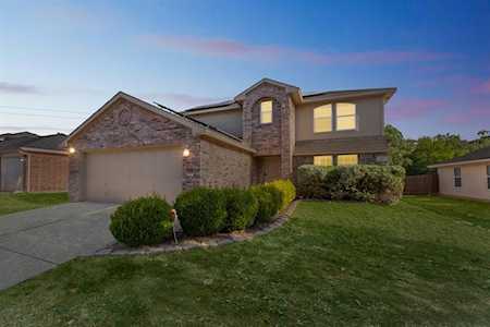 417 Kennedy Drive Crowley, TX 76036