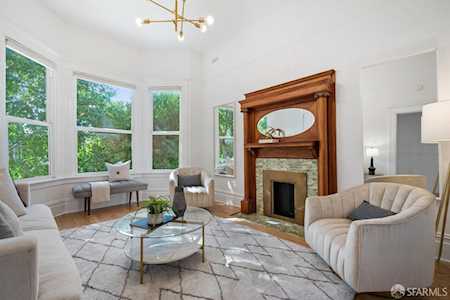 2207 Bryant Street San Francisco, CA 94110