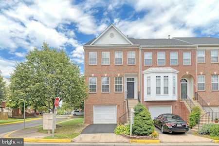 2540 James Monroe Circle Herndon, VA 20171