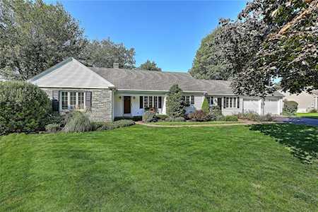 47 Newell Dr Cumberland, RI 02864