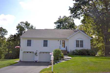 211 Aladdin St Manchester, NH 03104