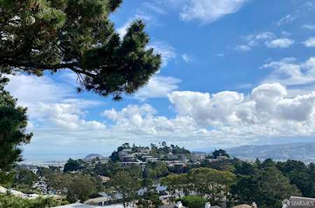 215 Red Rock Way #306J San Francisco, CA 94131
