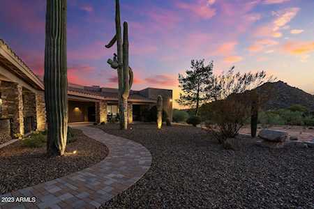 8117 E Smokehouse Trail Scottsdale, AZ 85266