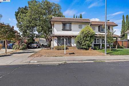 1928 De Vaca Way Livermore, CA 94550