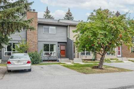 9908 Bonaventure Dr SE #51 Calgary, AB T2J 5E3