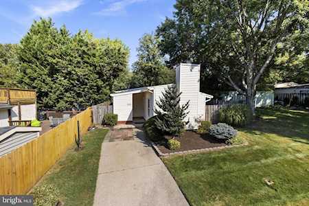 2322 Kingsbury Ln Woodbridge, VA 22192