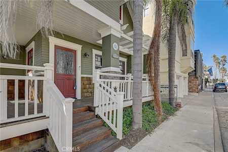 6025 E Ocean Blvd Long Beach, CA 90803