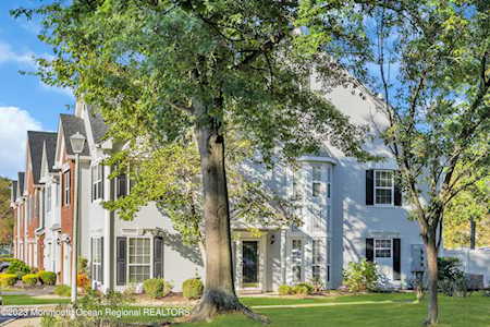 1706 Queen Anne Ln Toms River, NJ 08753
