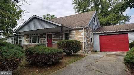 1706 Glenside Dr Harrisburg, PA 17109