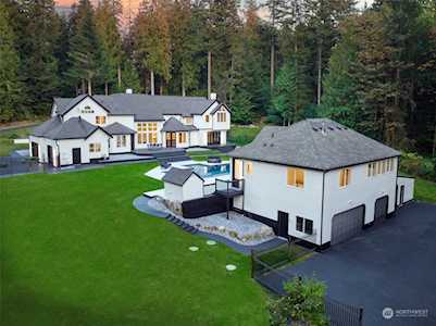 21207 NE 186th St Woodinville, WA 98077