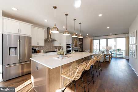 1637 Field Sparrow Terrace NE Leesburg, VA 20176