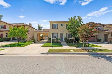 668 E Gardenia Dr Azusa, CA 91702