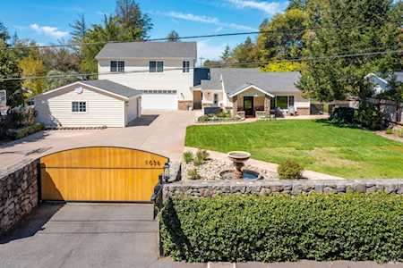 1036 Rose Drive Napa, CA 94558