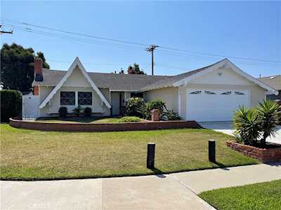 5972 Padua Dr Huntington Beach, CA 92649