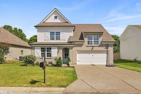 1024 Solomon Ln Spring Hill, TN 37174
