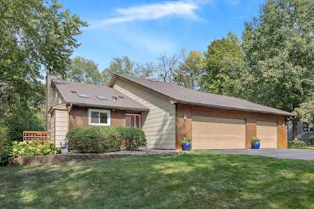2520 W 105th Street Bloomington, MN 55431