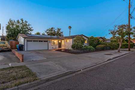 8414 San Carlos Dr. San Diego, CA 92119
