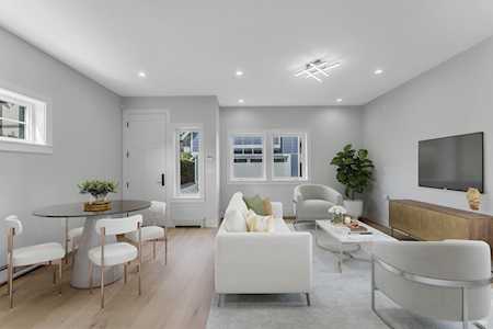 4911A 53 Street Delta, BC V4K 2Z3