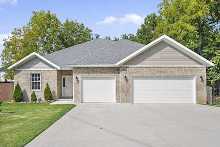 3397 N Kinzie Ave Springfield, MO 65803