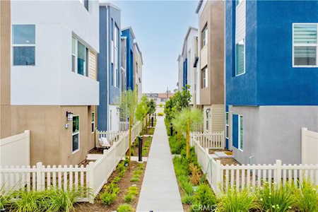 12232 Akira Dr Stanton, CA 90680