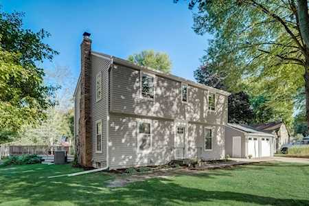 1812 Furness Street Maplewood, MN 55109