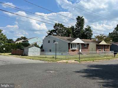 3804 New York Ave Pennsauken, NJ 08109