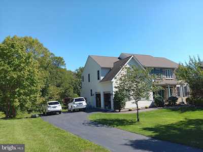 928 Grandview Dr Exton, PA 19341