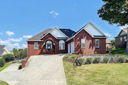114 Weyburn Ln Maryville, TN 37803