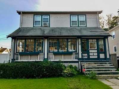 525 Weetamoe St Fall River, MA 02720