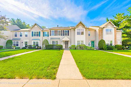 15 Ambrose Ct Holmdel, NJ 07733