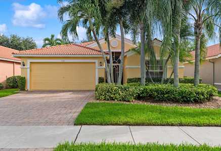 5334 Toscana Trail Boynton Beach, FL 33437
