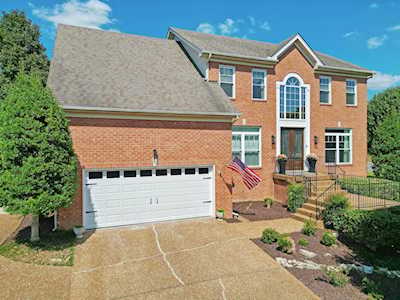 101 Yvonne Ct Goodlettsville, TN 37072
