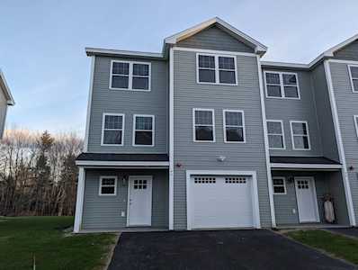 4A Bovee Way #4A Epping, NH 03042