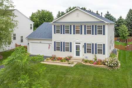 366 Kensington Dr Oswego, IL 60543