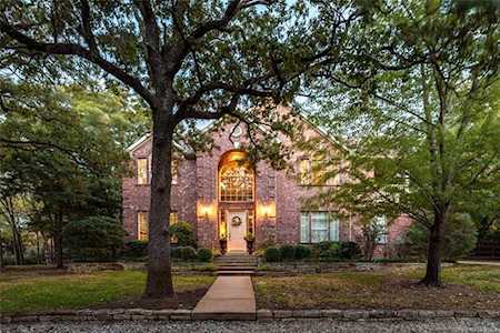 731 Lake Park Drive Oak Point, TX 75068