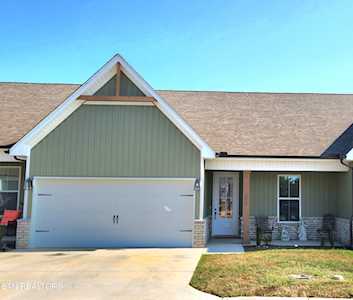 319 Creekside Way Lenoir City, TN 37771