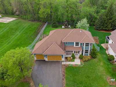 4105 Raspberry Ridge Road NE Prior Lake, MN 55372