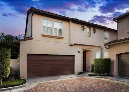 8086 E Loftwood Ln Orange, CA 92867